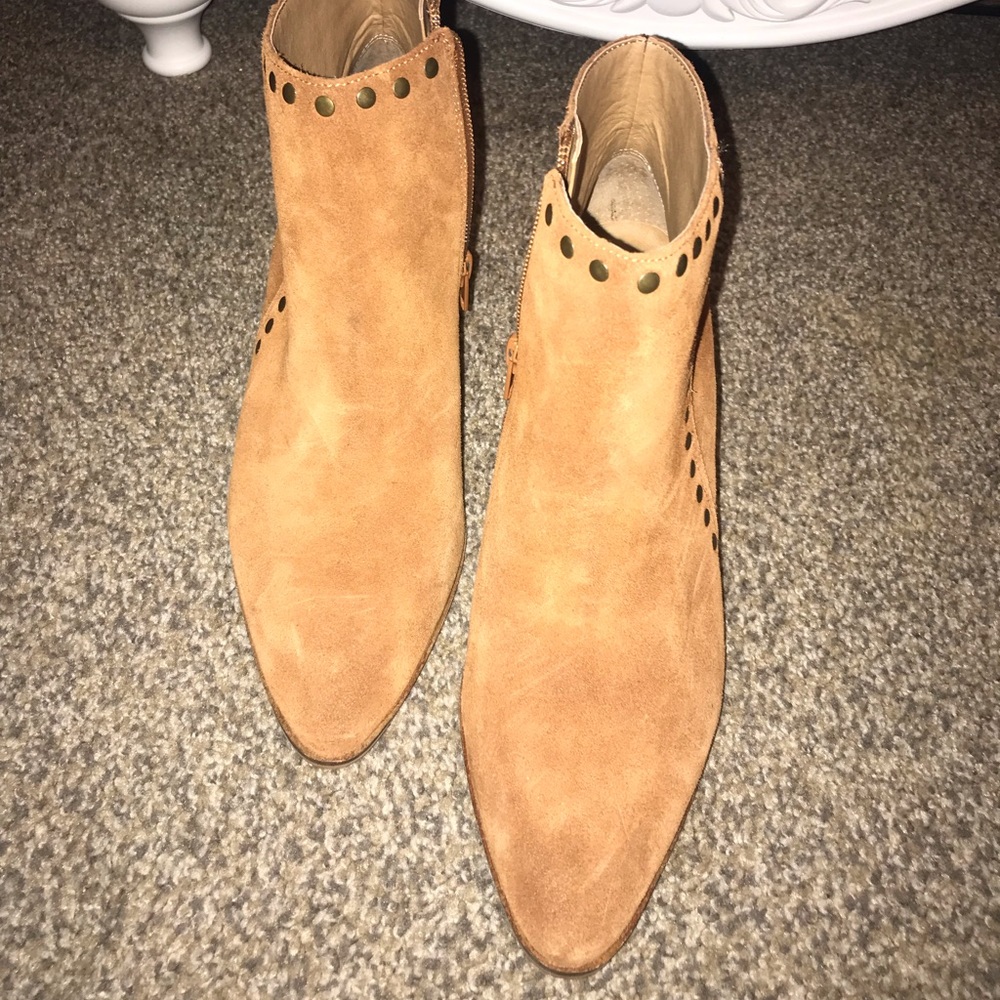 Lucky Brand size 8 bootie NWOT